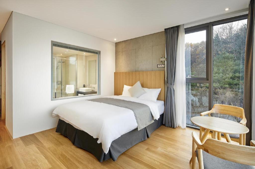 Hotel Haus Gapyeong Luaran gambar