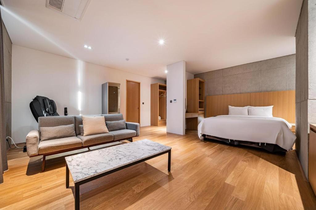 Hotel Haus Gapyeong Luaran gambar